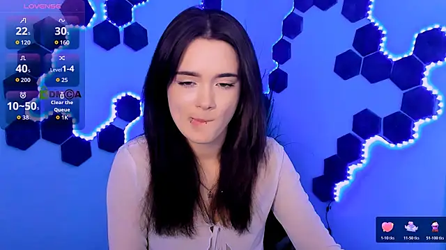 liana_kisses Adlı Modelin Canlı XXX Sohbeti