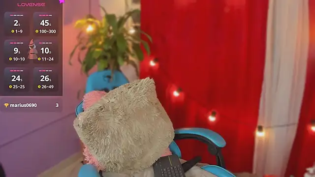 Czat XXX na żywo – Lia_little18