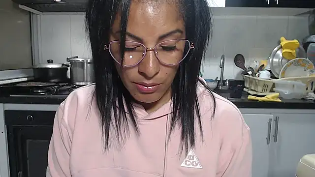 kateleyagrey 라이브 XXX 채팅