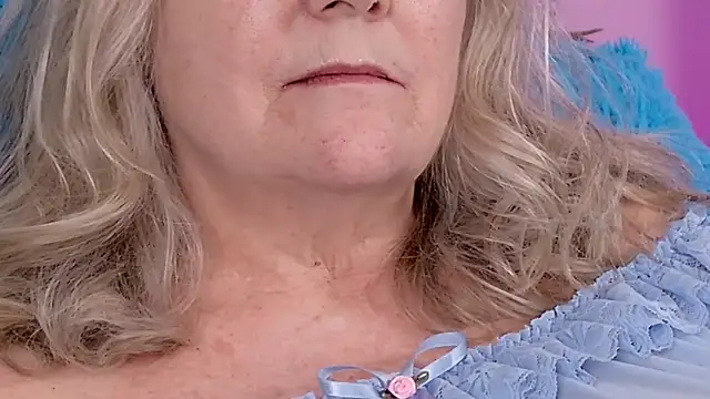 Kaitlyn_Winters 라이브 XXX 채팅