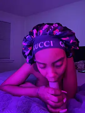 TheRealOshunQueen Live XXX Chat