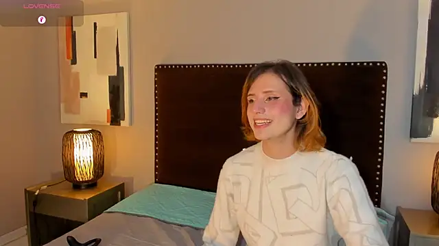 Pertunjukan Kamera Web seraphine_star