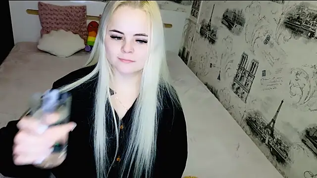 lovely-eyes' Live XXX Chat