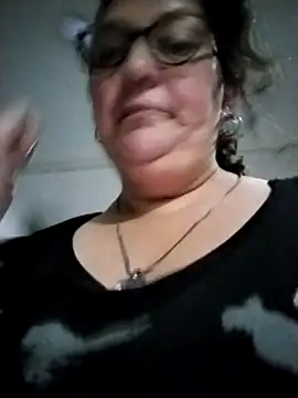 _Saraqueen's Live XXX Chat