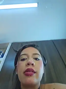 Rebeca_xs' Webcam Show