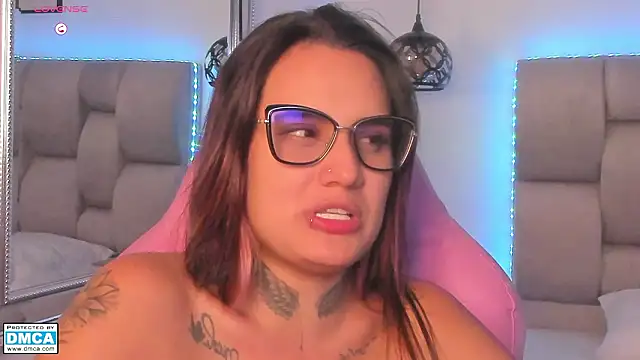 Susan-Sweet-7 现场XXX聊天