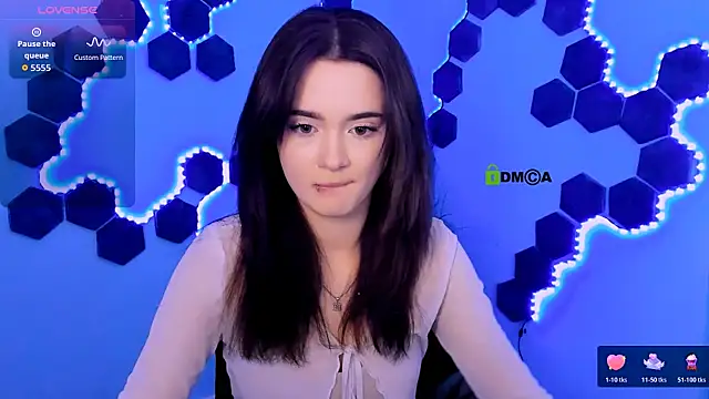 Show modela liana_kisses na web-kameri