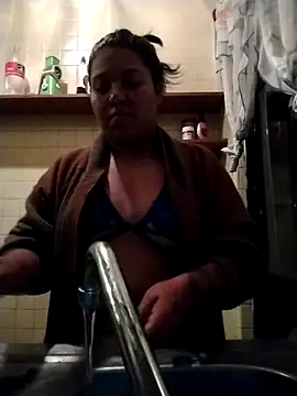 Atenea69's Webcam Show