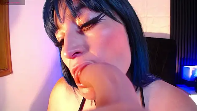 alicia_moom's Live XXX Chat