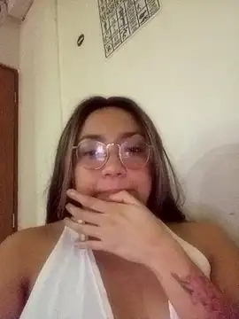 criscrispdv Adlı Modelin Canlı XXX Sohbeti