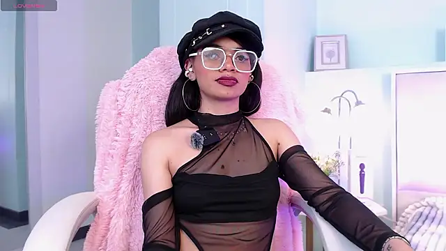 Chat XXX en directo de Emerald_gh