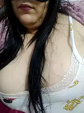 DALO3A85 Adlı Modelin Web Kamerası Şovu