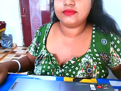 IamRiva's Webcam Show