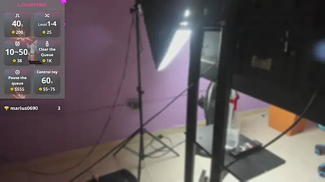 Lia_little18 Adlı Modelin Canlı XXX Sohbeti