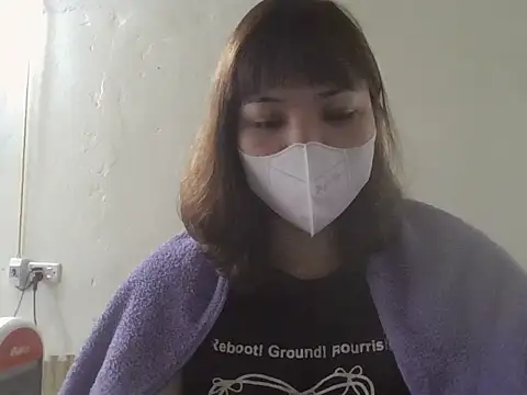 Angela-Eira Chat XXX in diretta