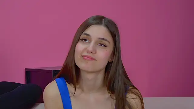 ArianaAllens' Live XXX Chat