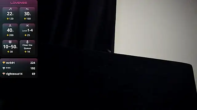 evelynvlove Chat XXX in diretta