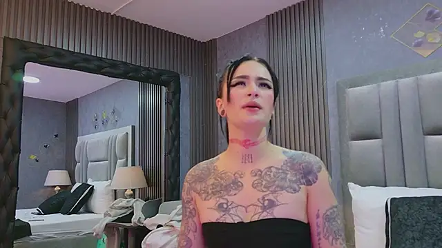 Chat +18 de MadissonPaytonn ao vivo