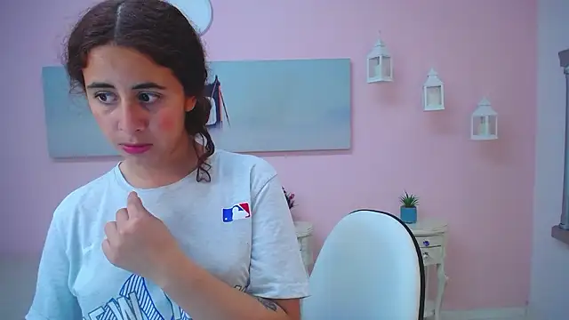 scarlett_clyde's Live XXX Chat