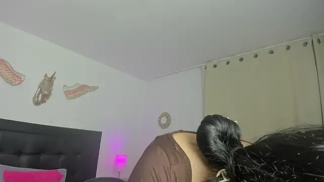 Natalye_23's Live XXX Chat