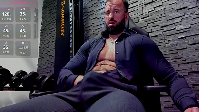 Czat XXX na żywo – David_Big_Daddy