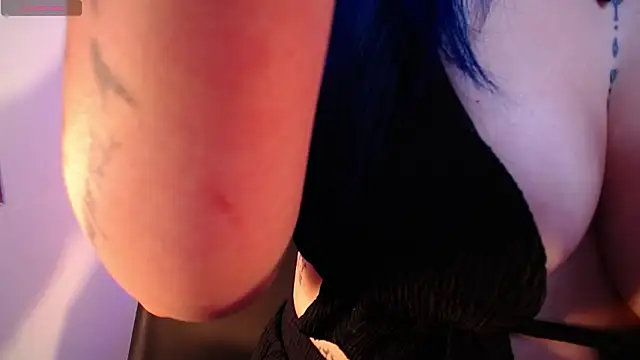 دردشة alicia_moom الجنسية المباشرة