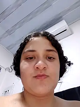 Liancy 现场XXX聊天