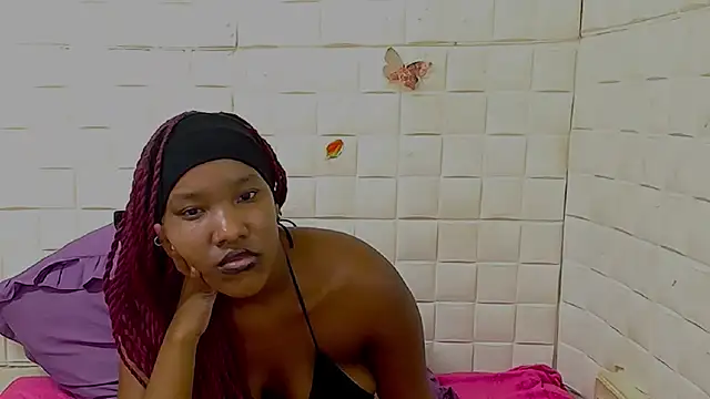 EroticSexyPrada Live XXX-chat