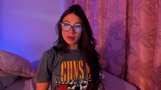 riley_bensongh Chat XXX live