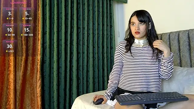 Chat +18 de Eternalnight_sm ao vivo