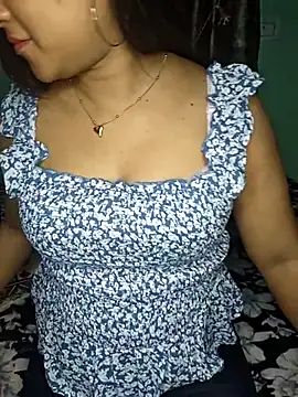 Saumyy Live XXX Chat