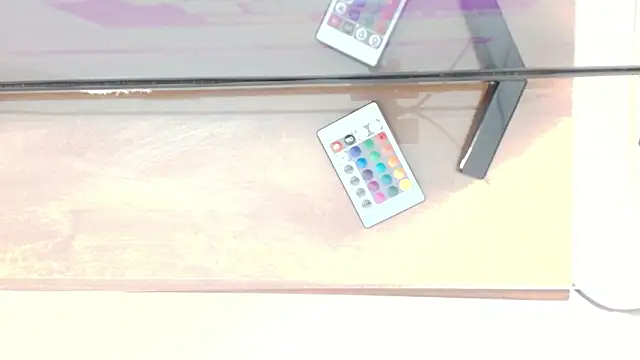 saray_reesee 现场XXX聊天