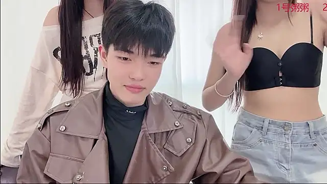 SM_0007 Live XXX Chat