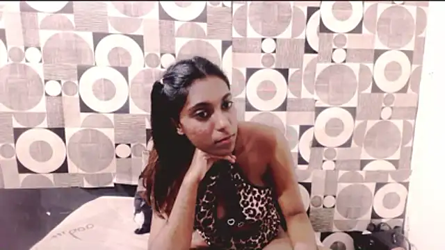 دردشة EROTIC_FAY الجنسية المباشرة