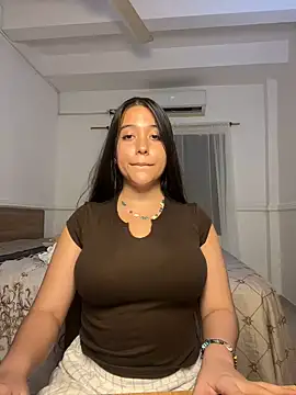 Nhefertary: απευθείας συνομιλία ΧΧΧ