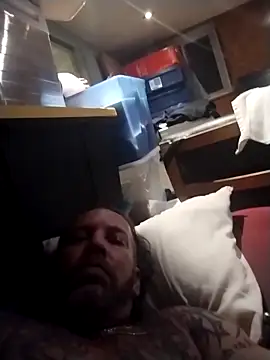 AceticPinscher – Live XXX-chat