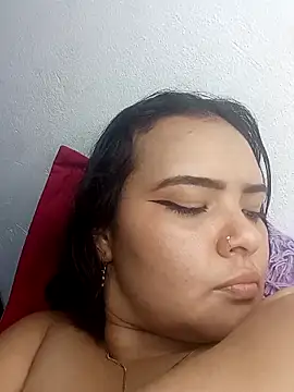 Emily_Rouse23 – Naživo XXX chat