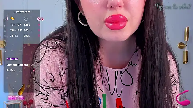 Mayzzie Live XXX-Chat