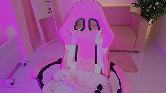 EmilyyyBridgettt Live XXX-Chat