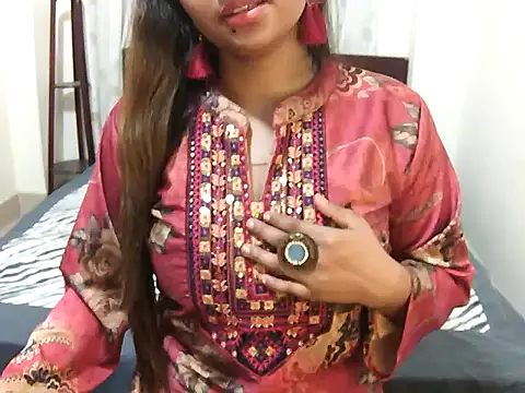 cutebengaligirl Webcam Show