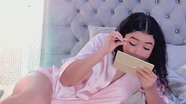 Evaa_Lunna_ 现场XXX聊天