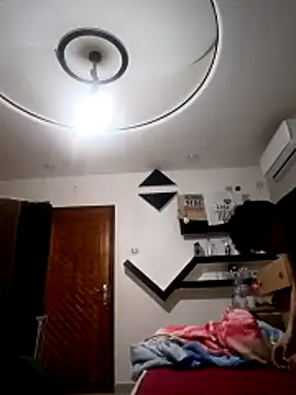 --hot-boy-- Show Webcam