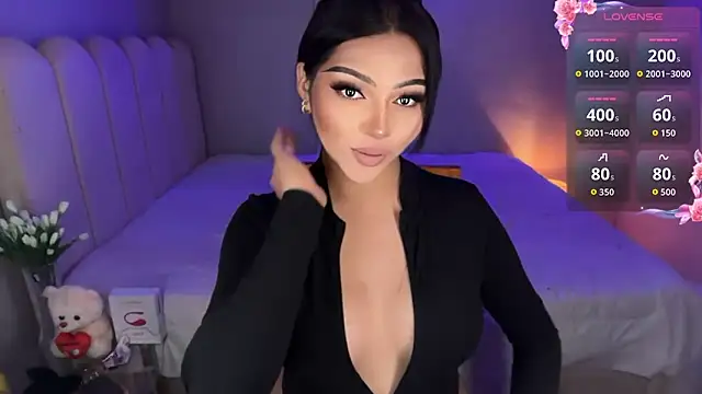 SUPERHOT_SHANTAL 在線直播表演