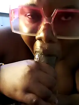 GOLDEN_HQUR ওয়েবক্যাম শো