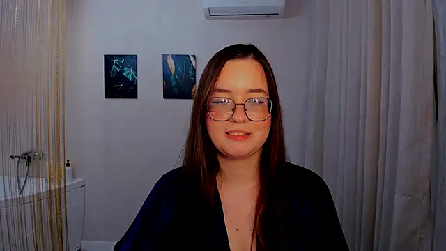 Živý XXX chat WishToBloom