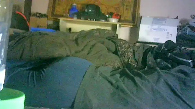 GUAPAN3S3_FIR3のライブXXXチャット