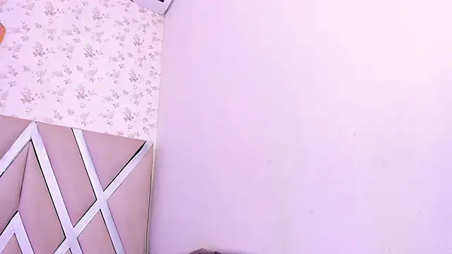 Helenn_monroy1's Live XXX Chat