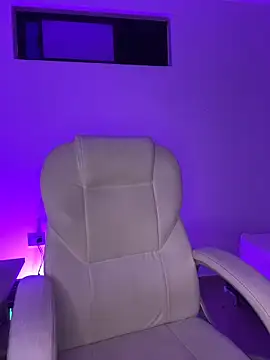 nyna_1's Webcam Show