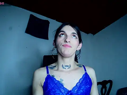 Scarlett_crastrawberry Chat XXX in diretta