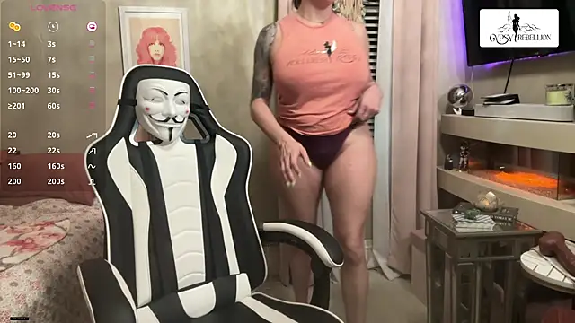 XXX chat uživo modela Gypsy_Rebellion